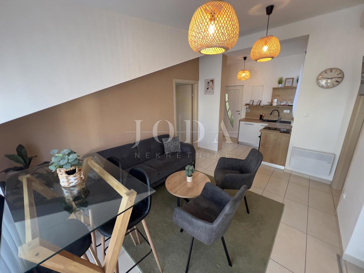 Appartamento ristrutturato nel centro di Crikvenica