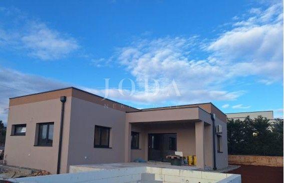 Casa Svetvinčenat, 106m2