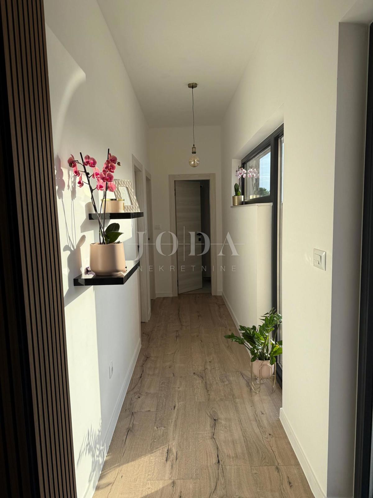 Casa Svetvinčenat, 106m2