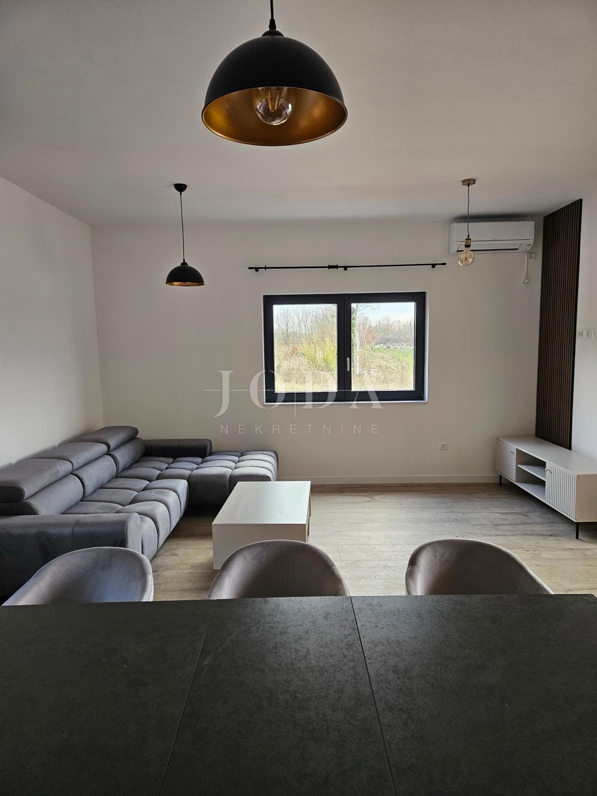 Casa Svetvinčenat, 106m2