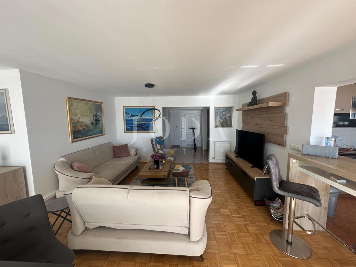 Allogio Crikvenica, 91,90m2