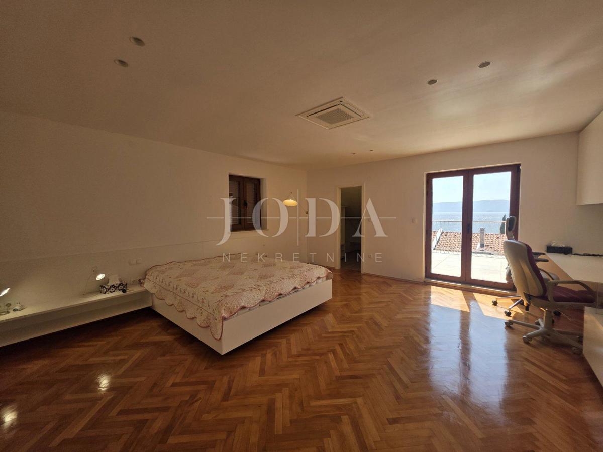 Casa Novi Vinodolski, 150m2