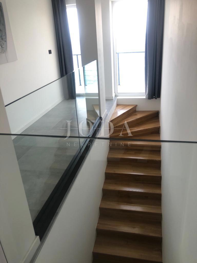 Casa Prizna, Senj, 100m2