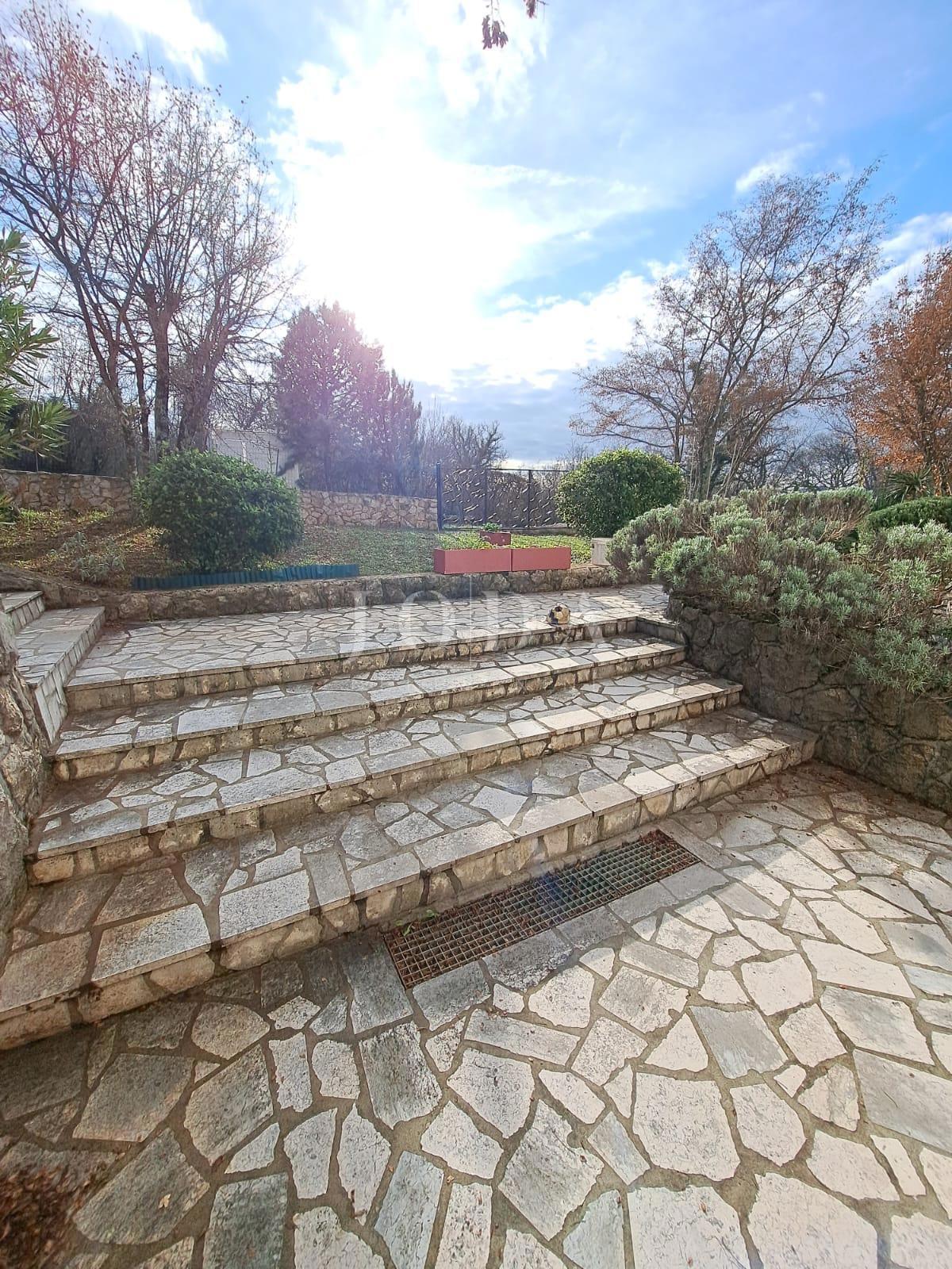 Detached house with a large garden - Njivice, island of Krk