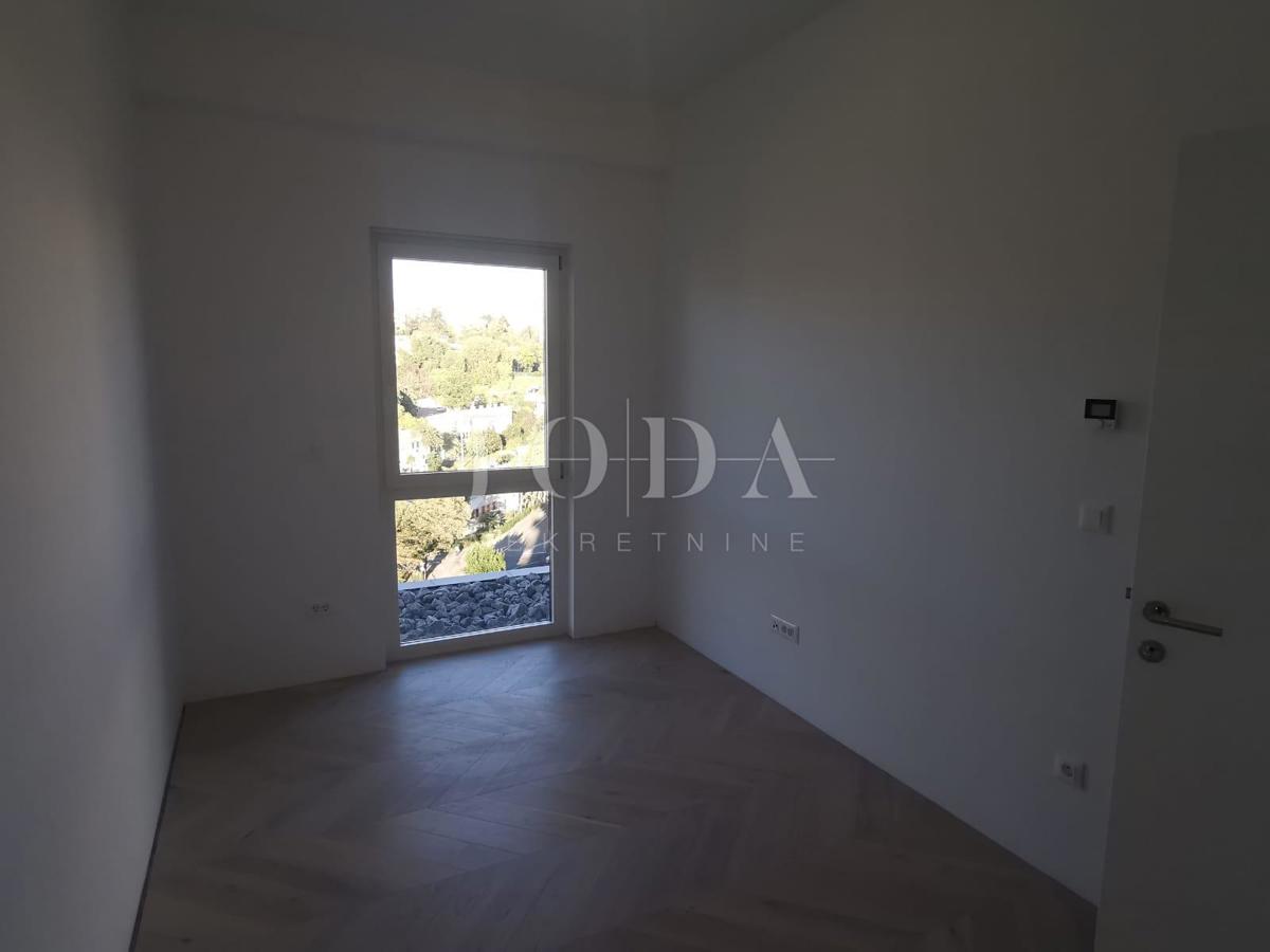 appartamento a  Kantrida