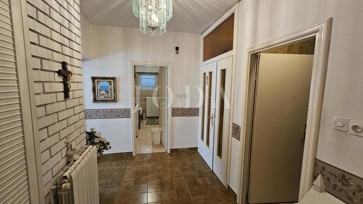 Casa Dramalj, Crikvenica, 250m2
