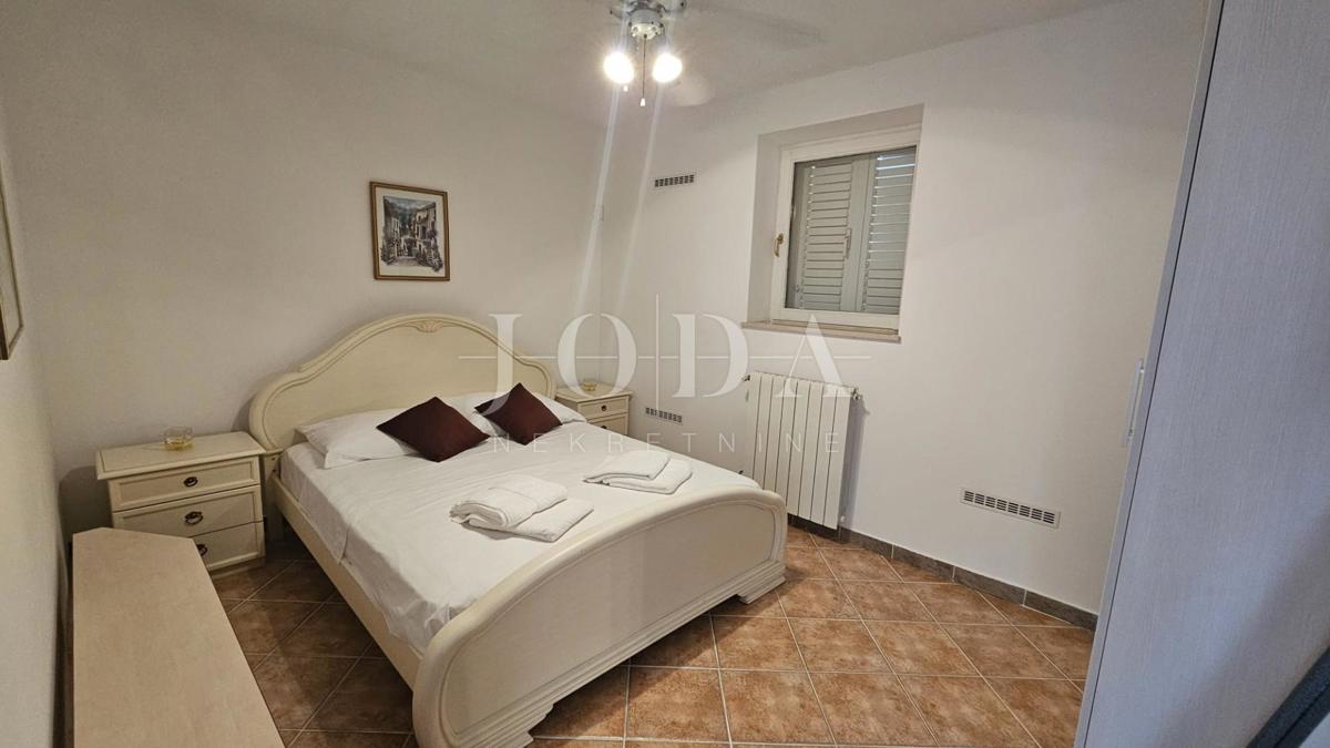 Casa Dramalj, Crikvenica, 250m2