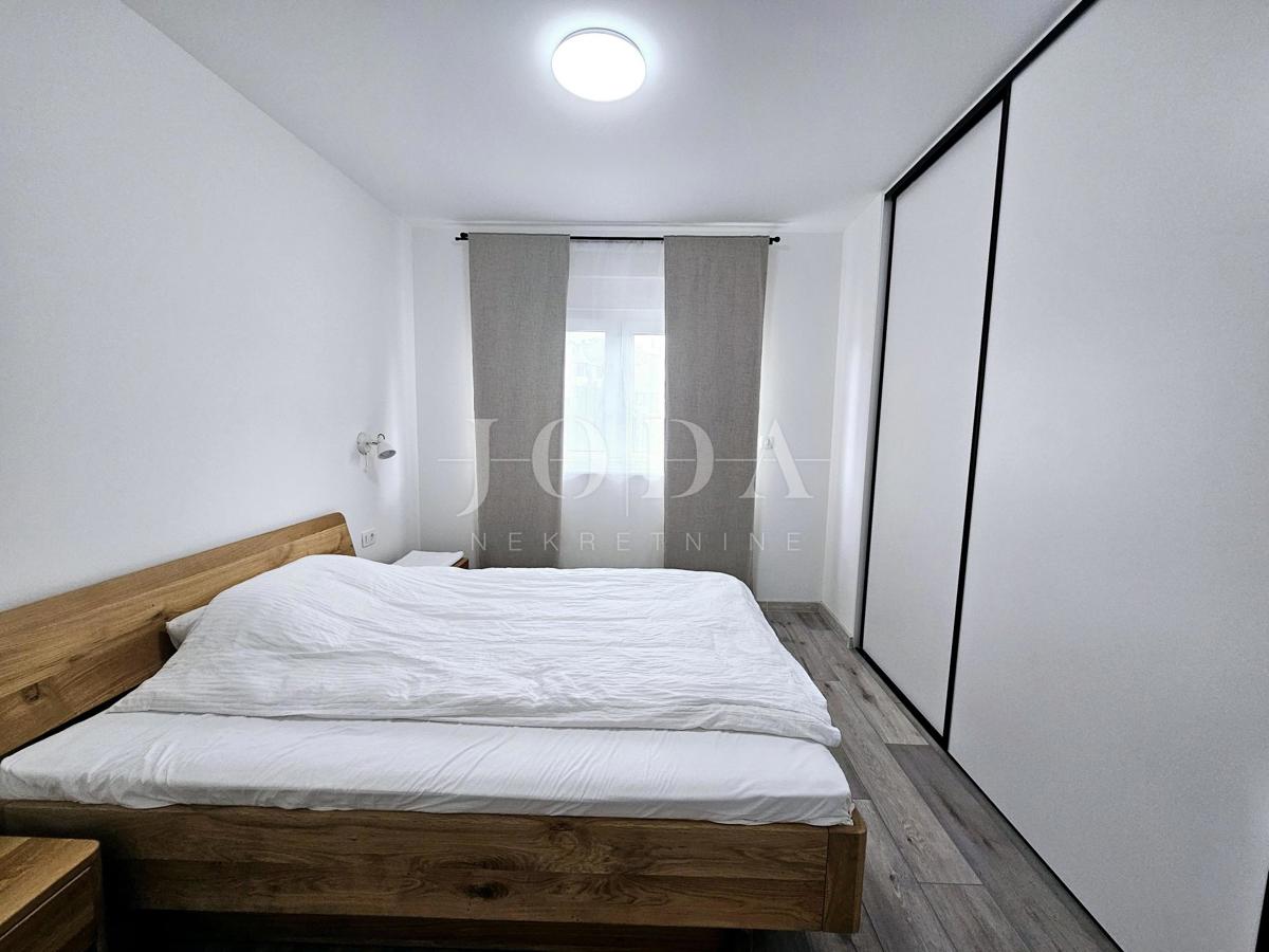 Casa bifamiliare in ottima posizione, Malinska centro