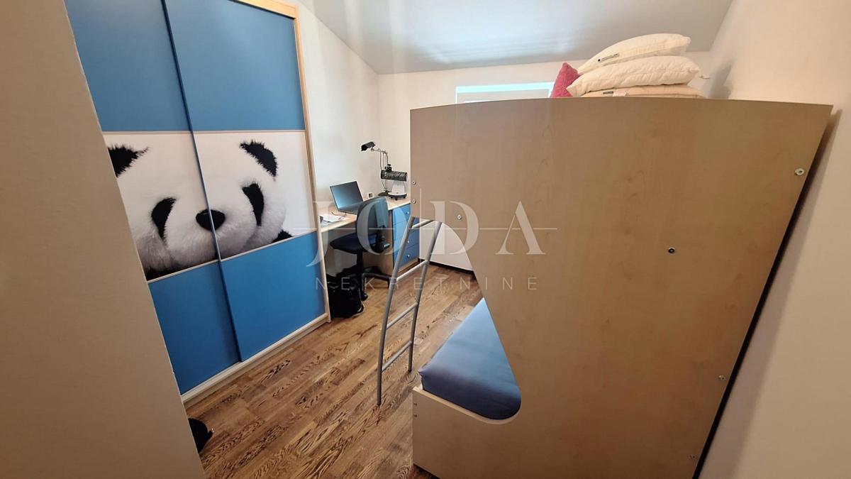 Isola di Krk! Spazioso appartamento a 100 m dal mare!