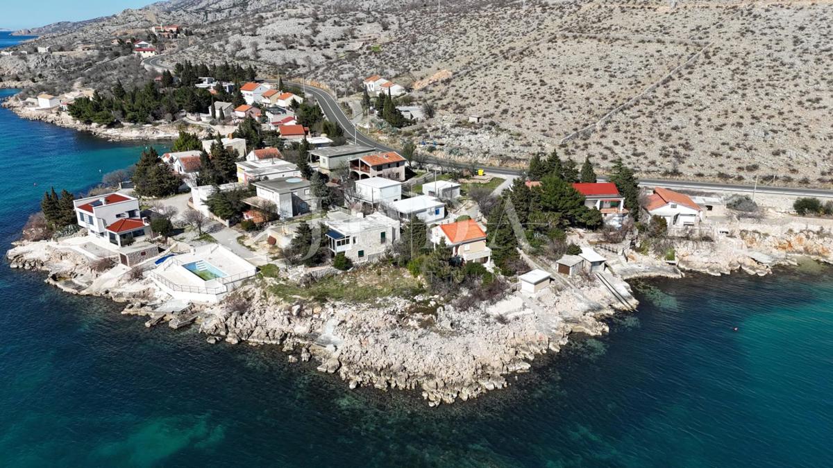 Casa Lukovo Šugarje, Karlobag, 95m2, vicino al mare