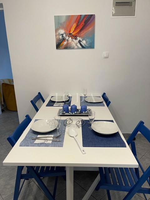Casa Lukovo Šugarje, Karlobag, 95m2, vicino al mare