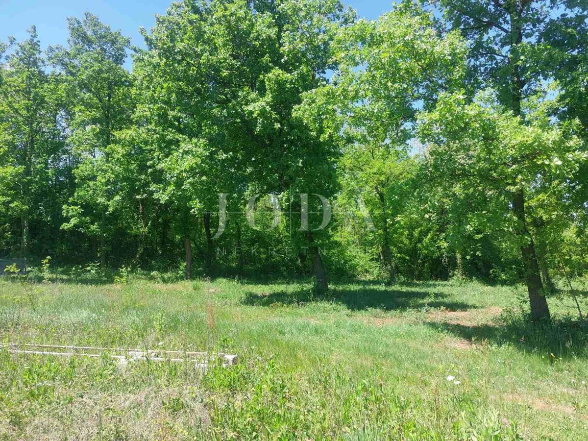 Terreno Labin, 651m2