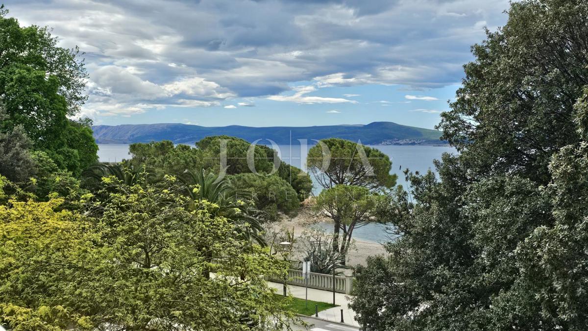 Crikvenica casa 1a fila al mare sul lungomare