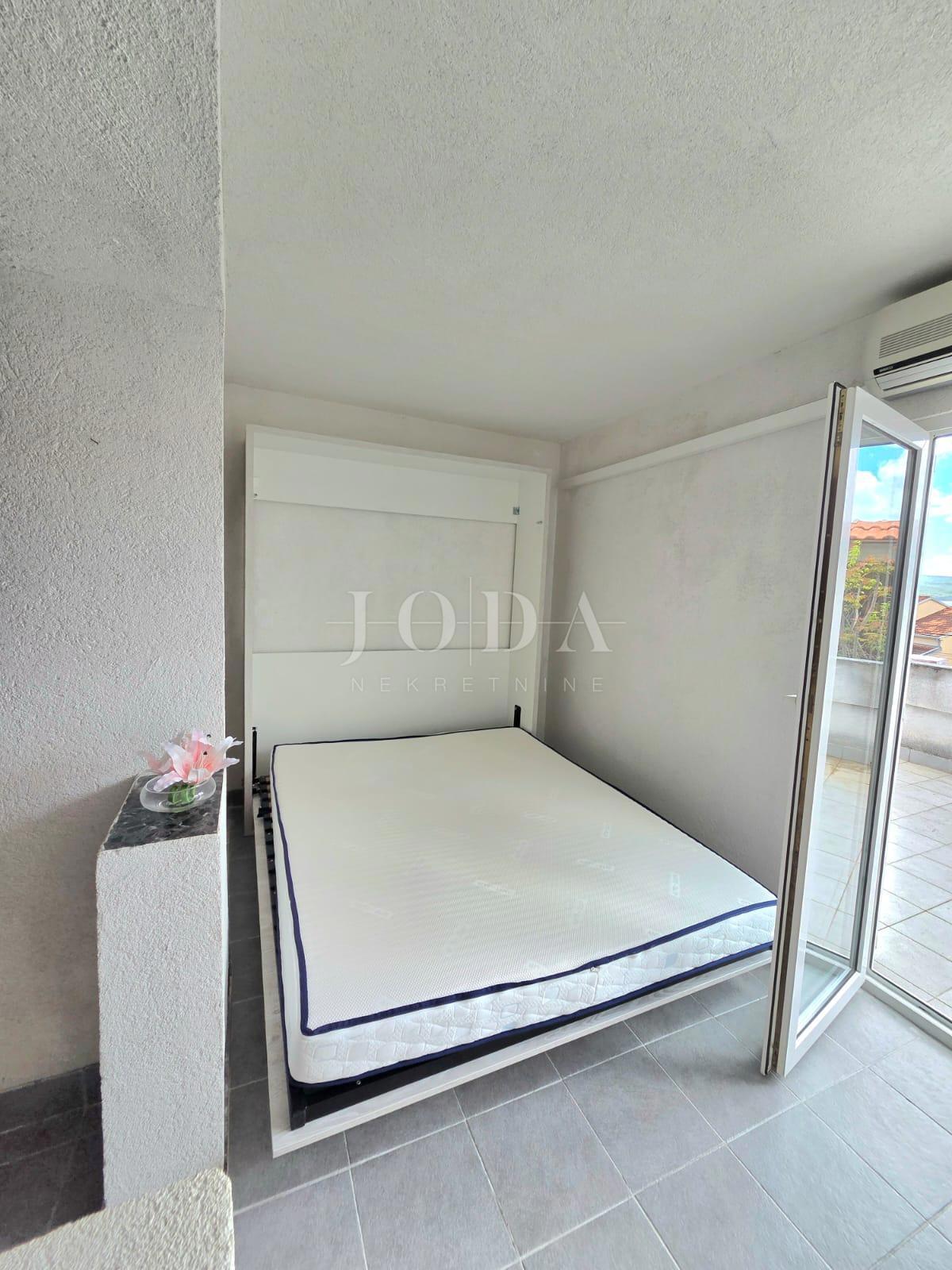 Dramalj, appartamento con terrazza