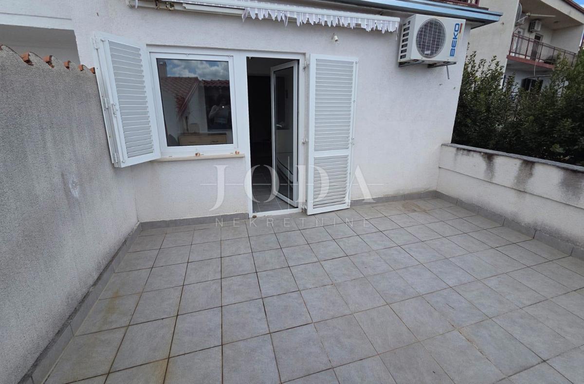 Dramalj, appartamento con terrazza