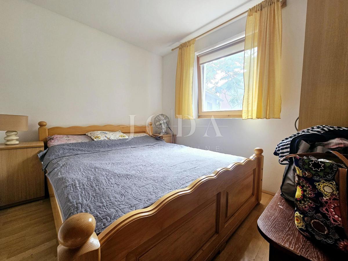 Casa con due appartamenti vicino a Malinska