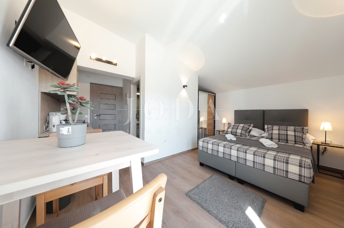 Casa Seline, Starigrad, 377m2