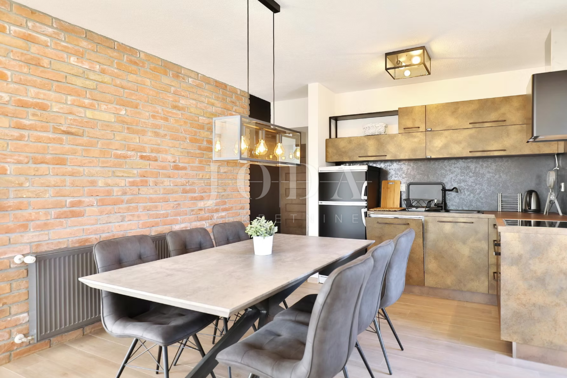 Casa Seline, Starigrad, 377m2