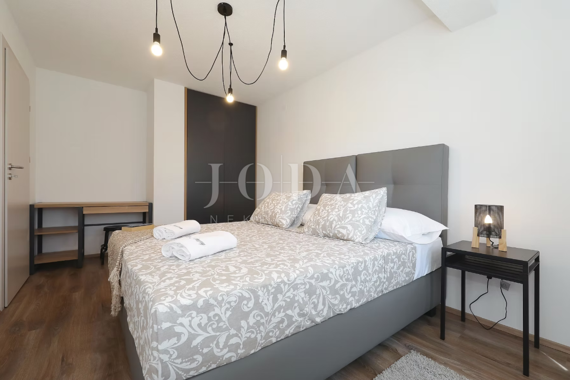 Casa Seline, Starigrad, 377m2