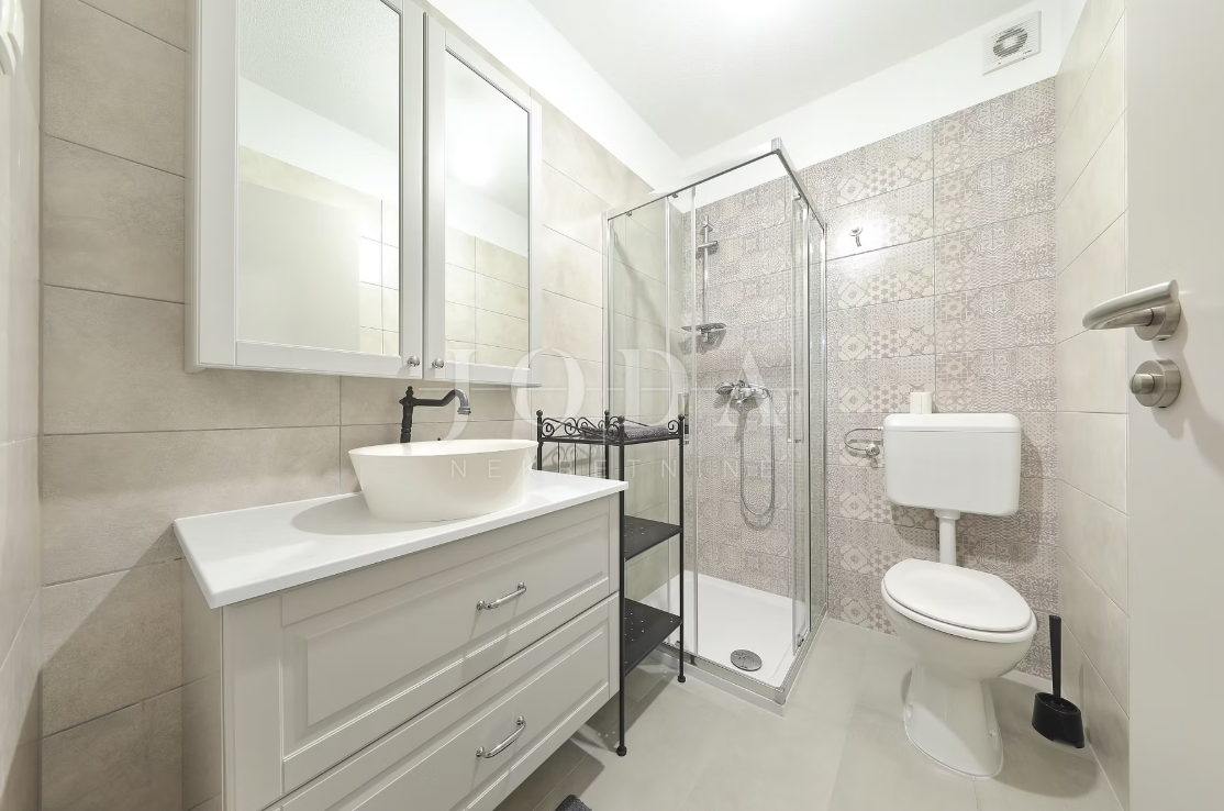 Casa Seline, Starigrad, 377m2