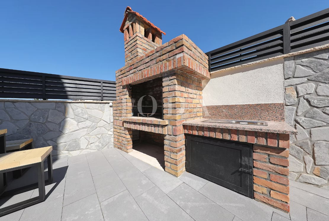 Casa Seline, Starigrad, 377m2