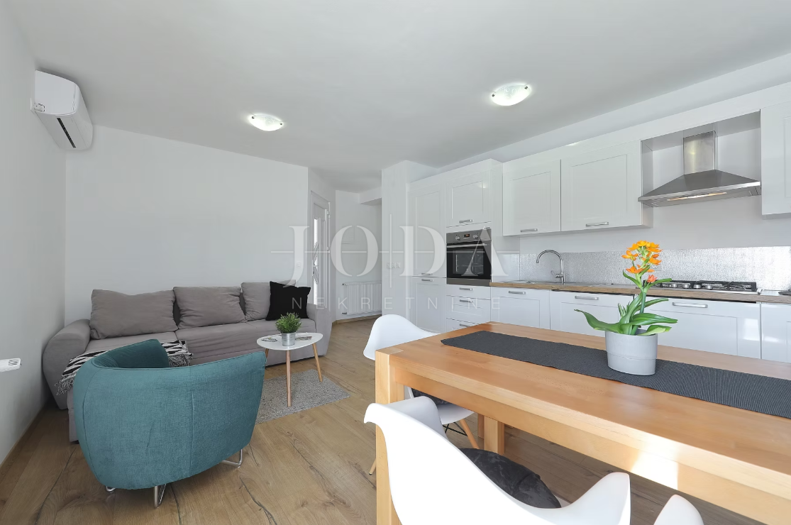 Casa Seline, Starigrad, 377m2