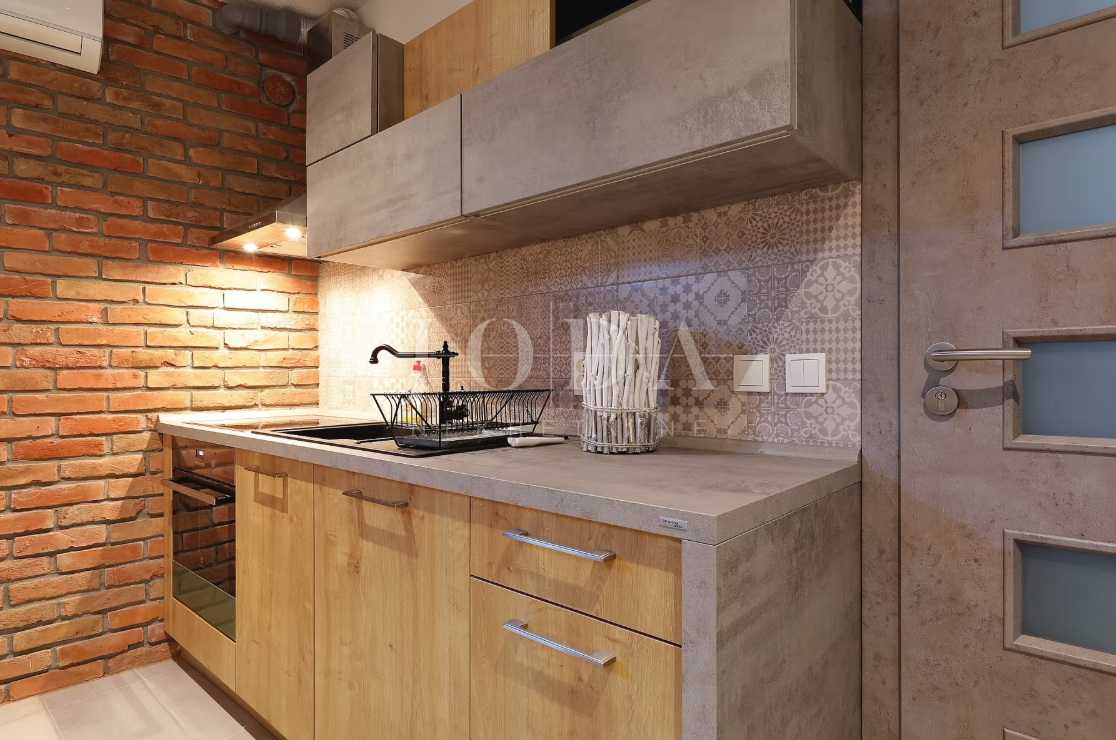 Casa Seline, Starigrad, 377m2