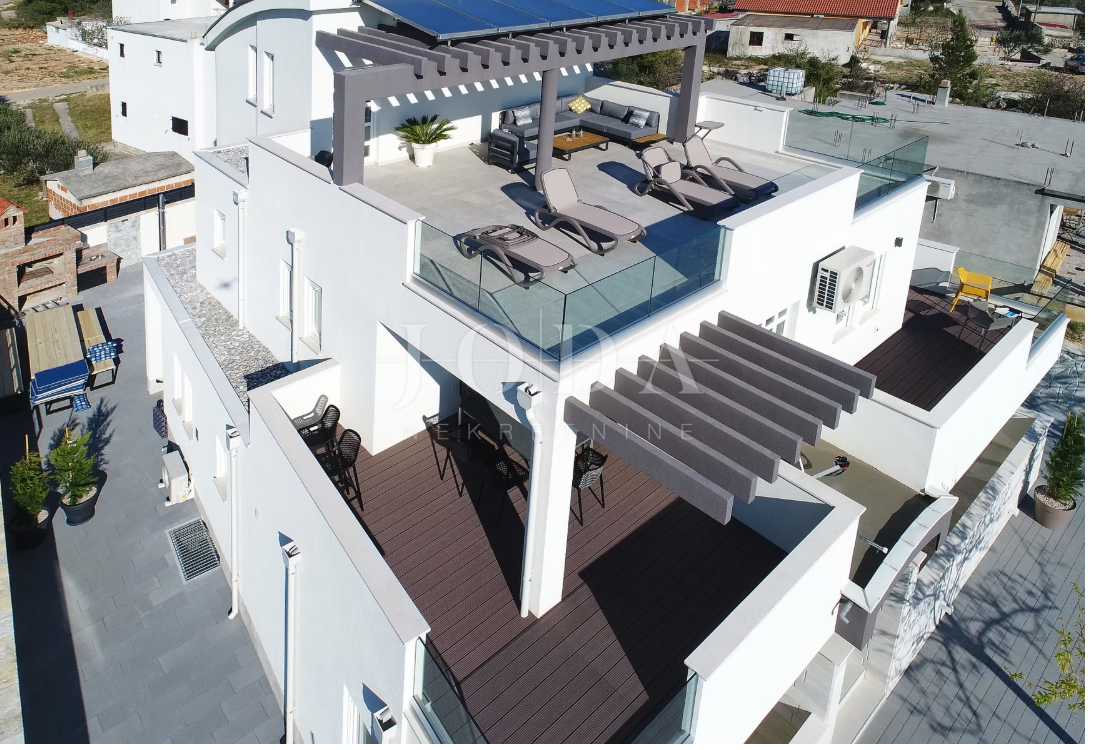 Casa Seline, Starigrad, 377m2