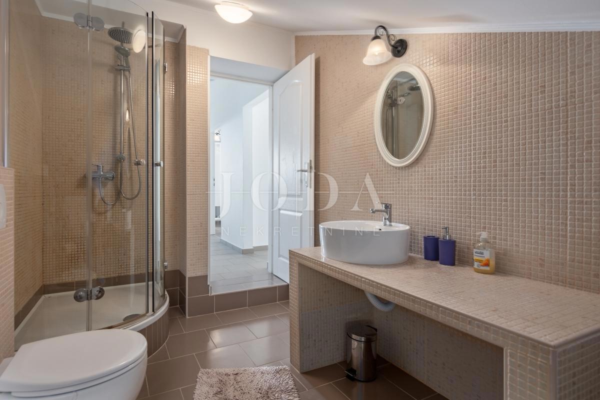 Casa vacanze Bribir con piscina