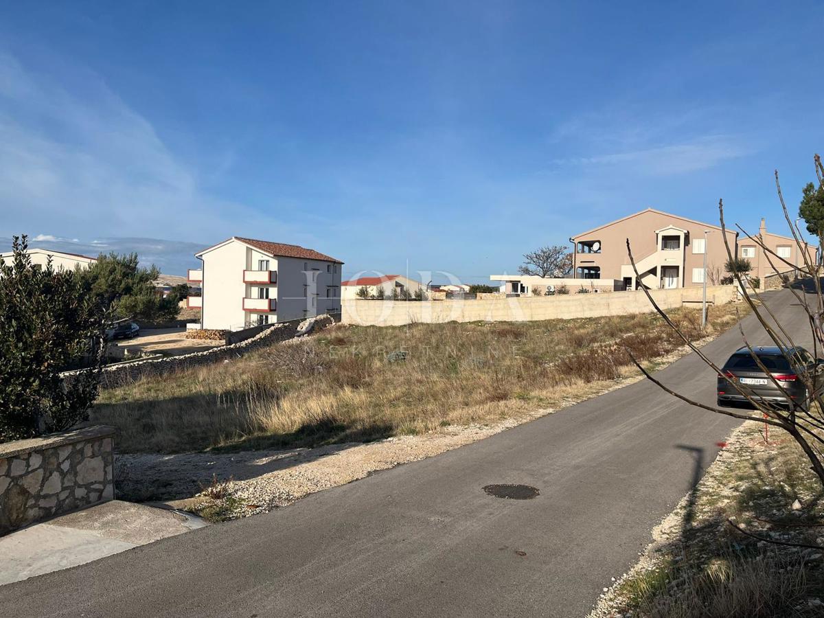 Terreno Kustići, Novalja, 1.082m2