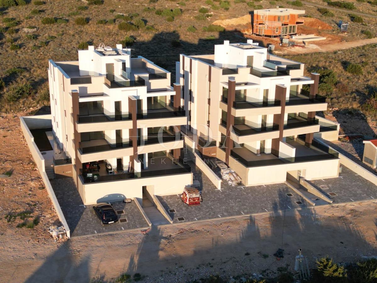 Allogio Šimuni, Pag, 108,32m2