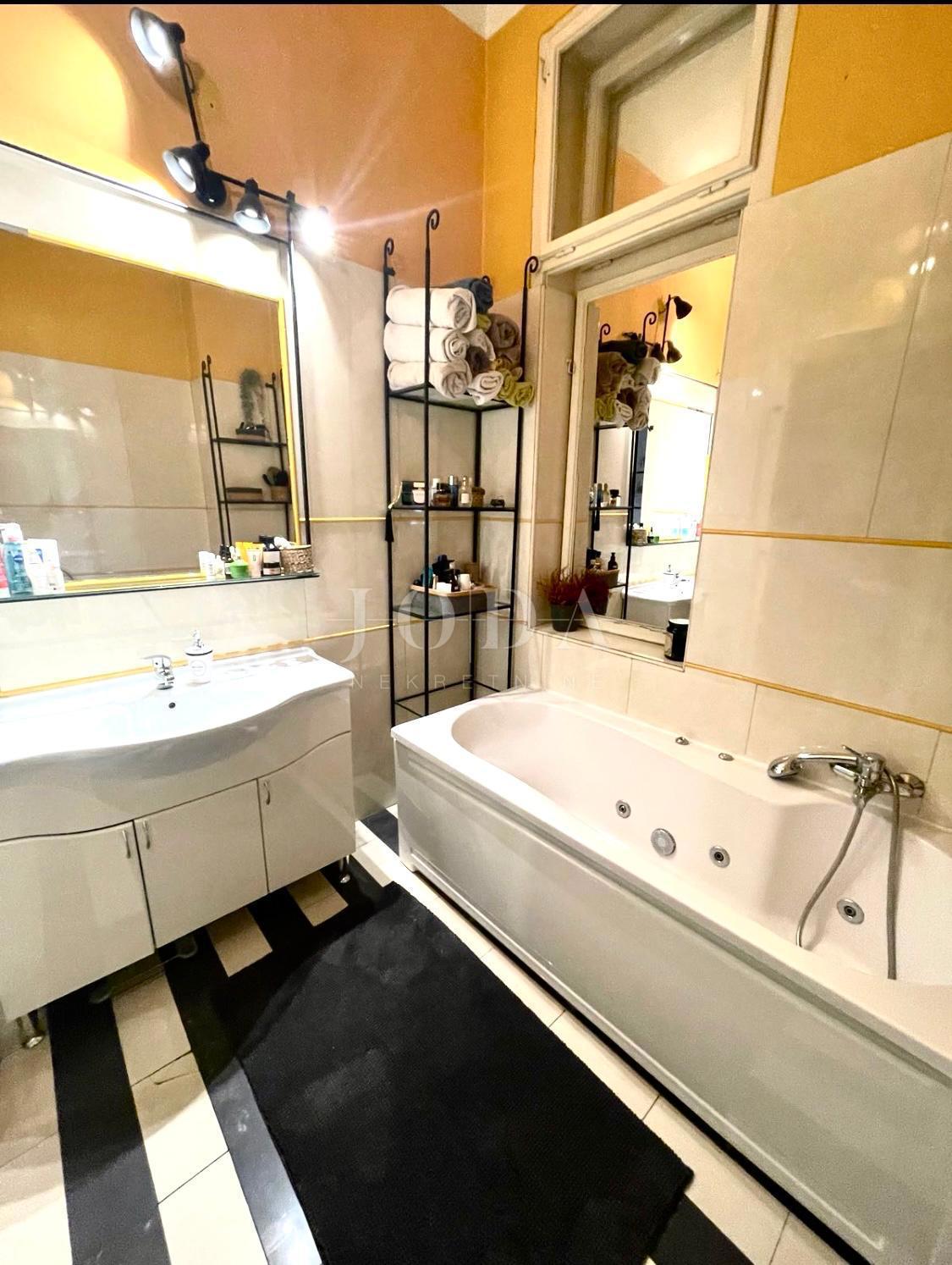 Allogio Stari Grad, Rijeka, 145m2