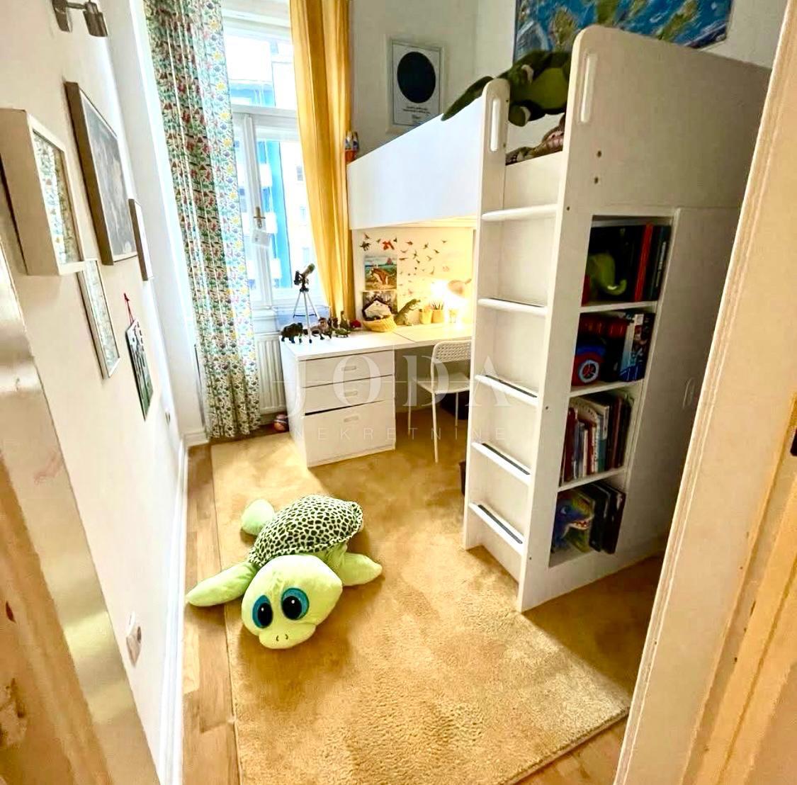 Allogio Stari Grad, Rijeka, 145m2