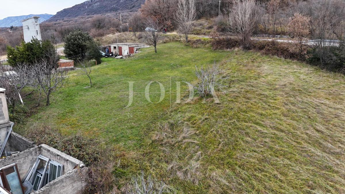 Bribir, terreno edificabile in una posizione ricercata