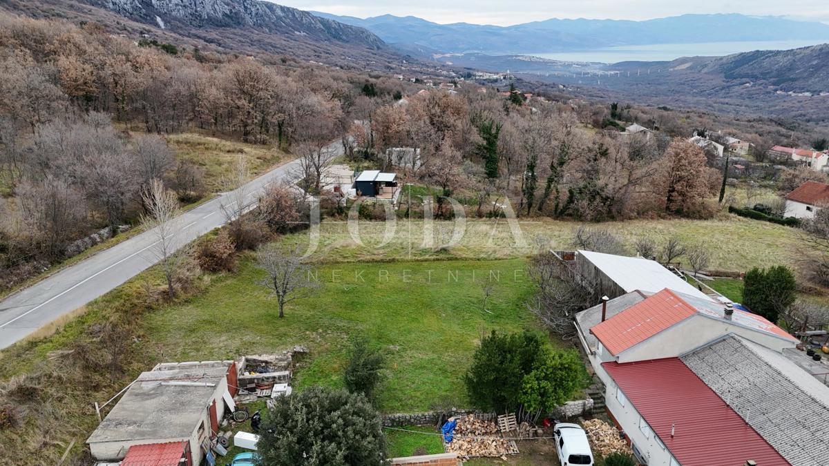 Bribir, terreno edificabile in una posizione ricercata