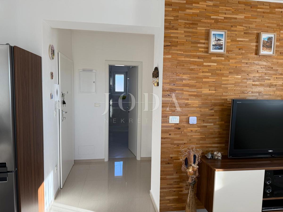 Allogio Buzdohanj, Čavle, 73m2