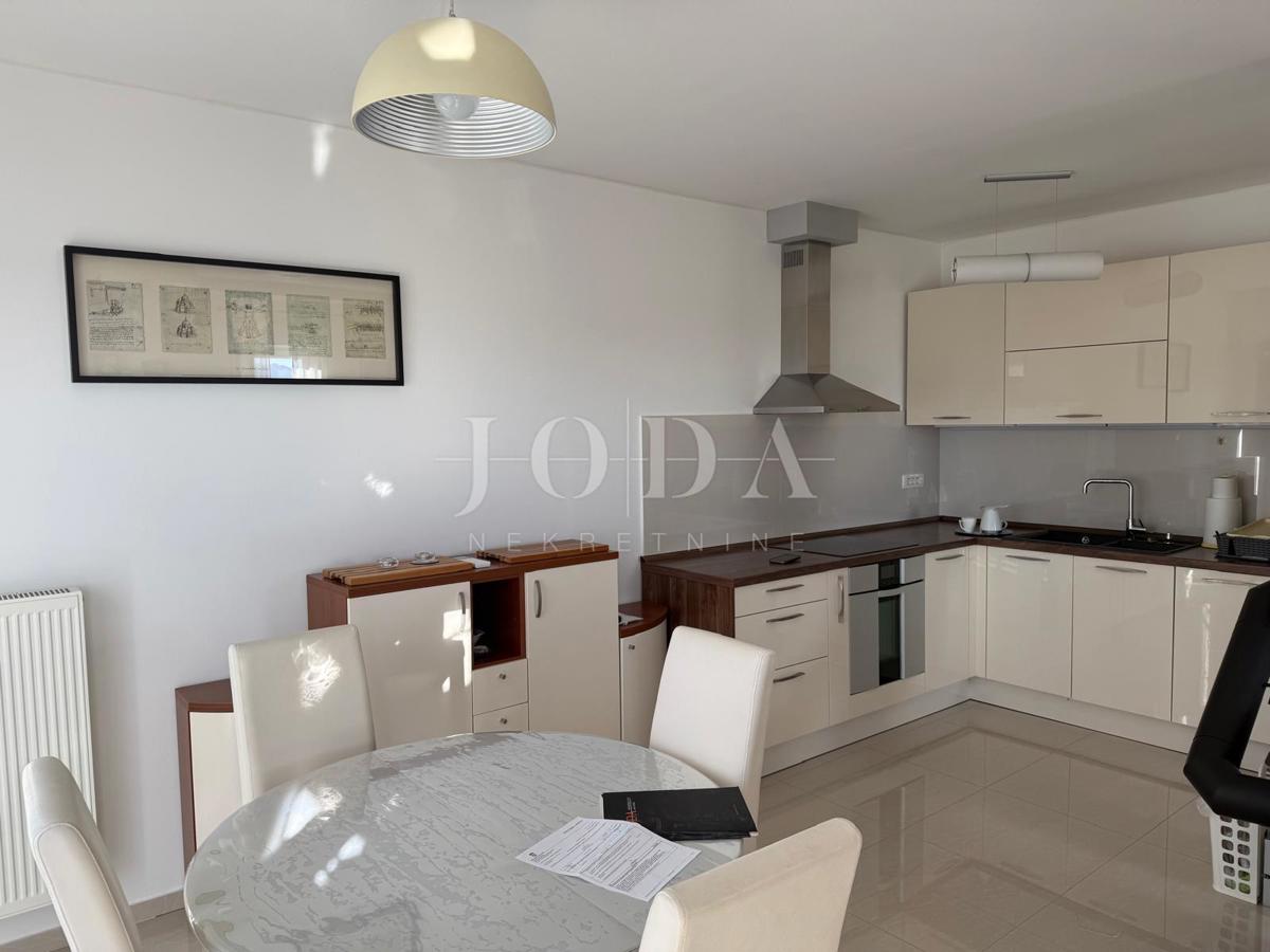 Allogio Buzdohanj, Čavle, 73m2