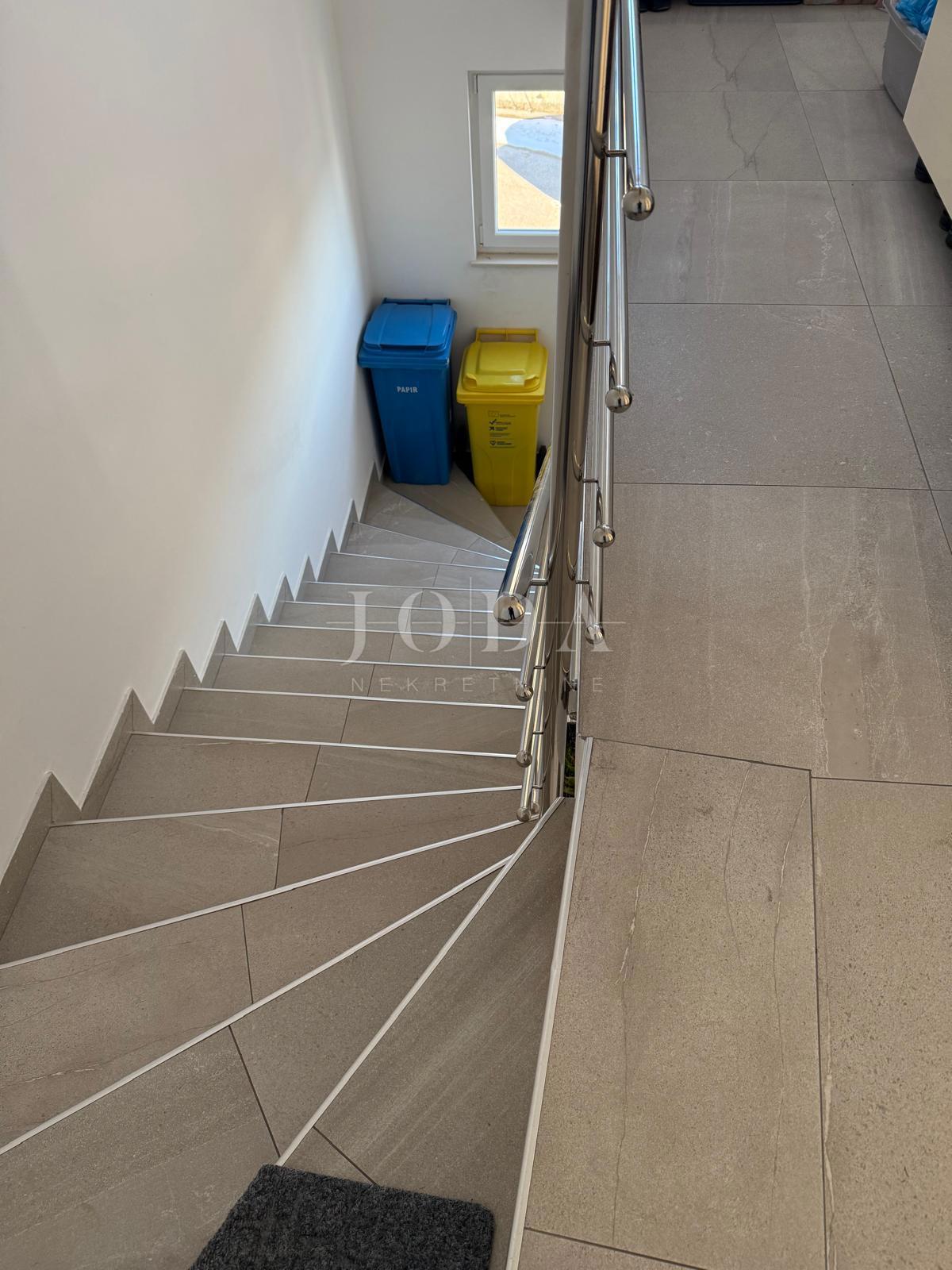 Allogio Buzdohanj, Čavle, 73m2