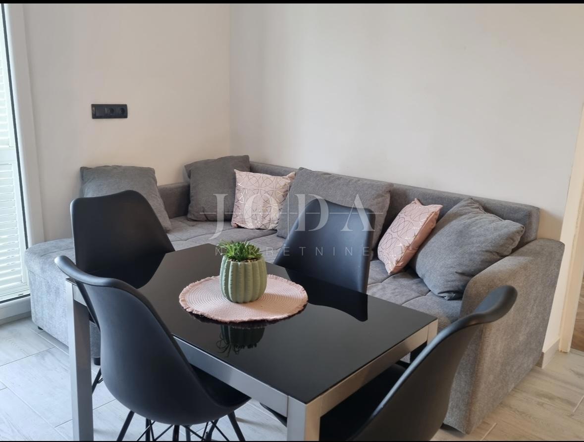 Allogio Novi Vinodolski, 50,75m2