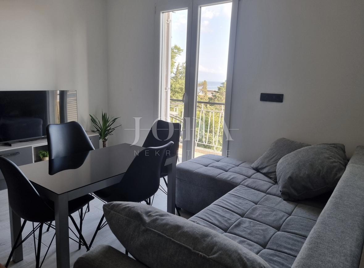 Allogio Novi Vinodolski, 50,75m2