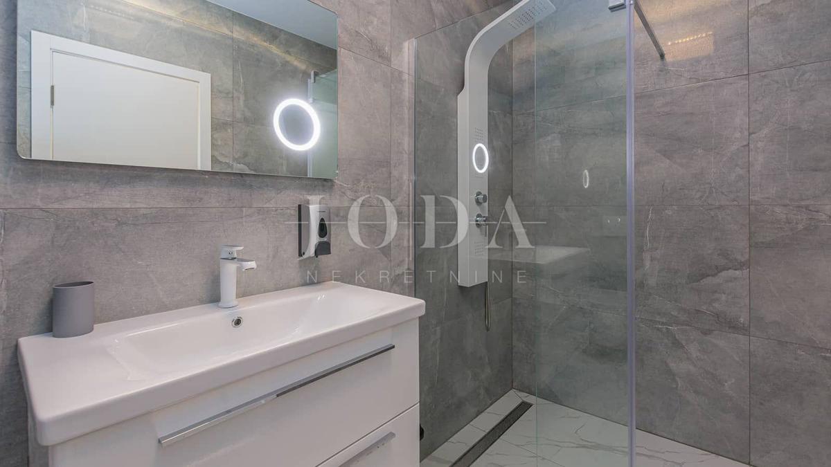 Casa Svetvinčenat, 243m2