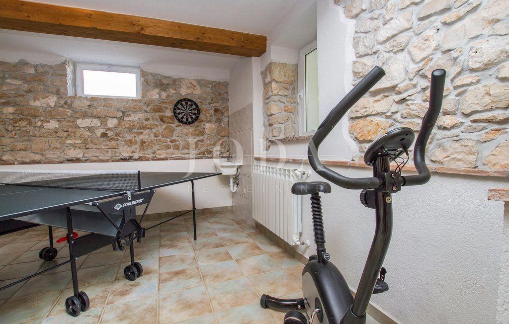 Casa Drenje, Raša, 199m2