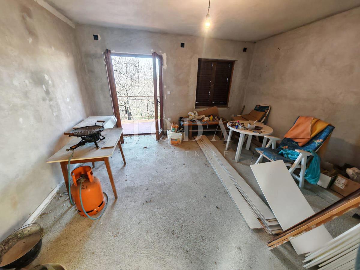 Casa a 100 metri dal mare con 6 unità abitative