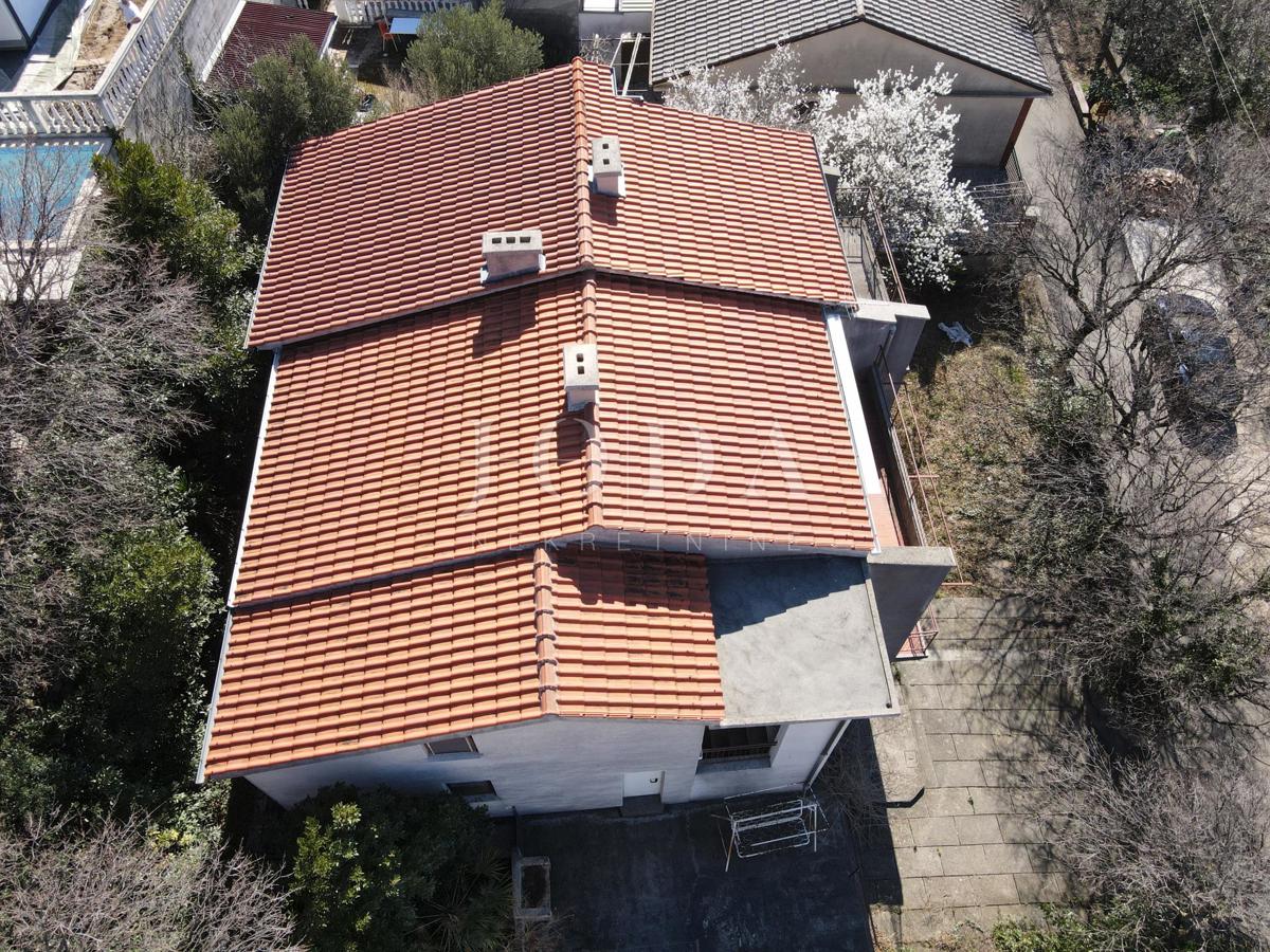 Casa a 100 metri dal mare con 6 unità abitative