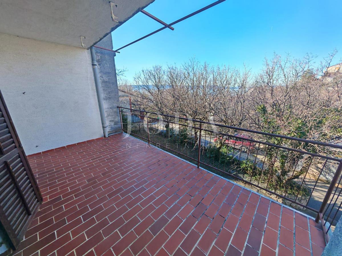 Casa a 100 metri dal mare con 6 unità abitative