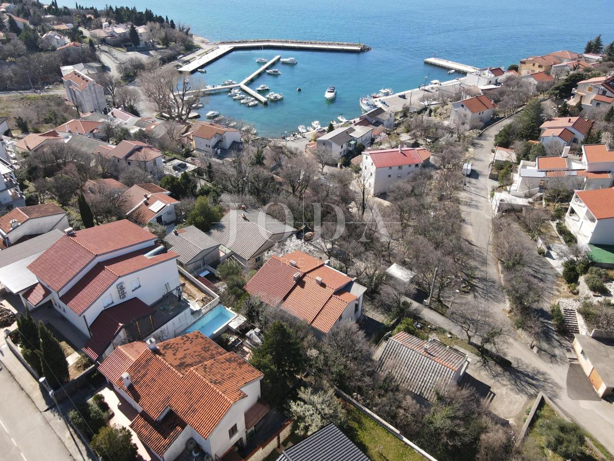 Casa a 100 metri dal mare con 6 unità abitative