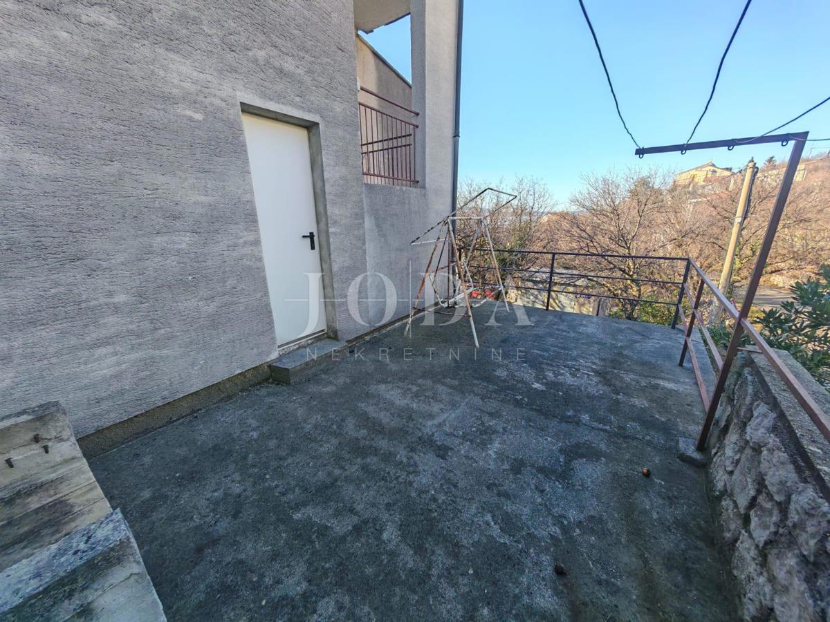 Casa a 100 metri dal mare con 6 unità abitative