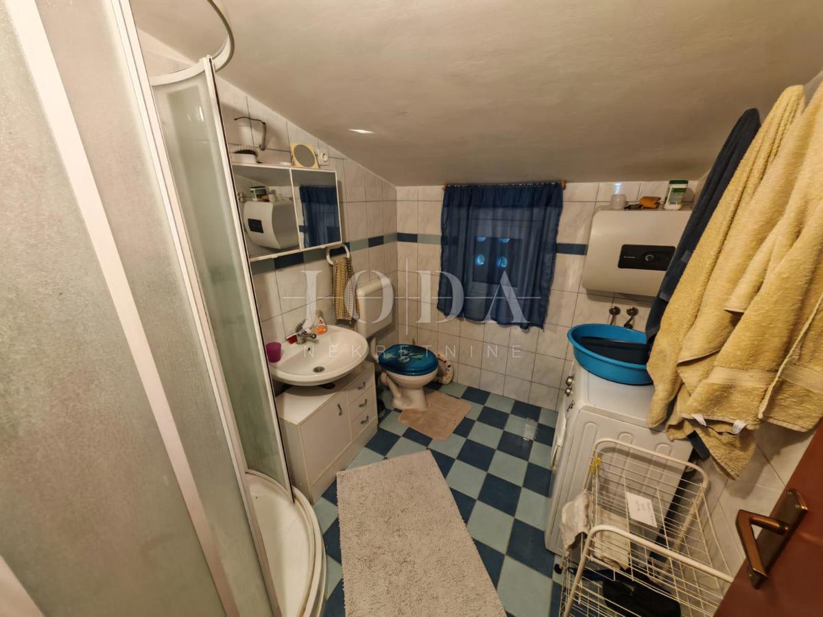 Casa a 100 metri dal mare con 6 unità abitative