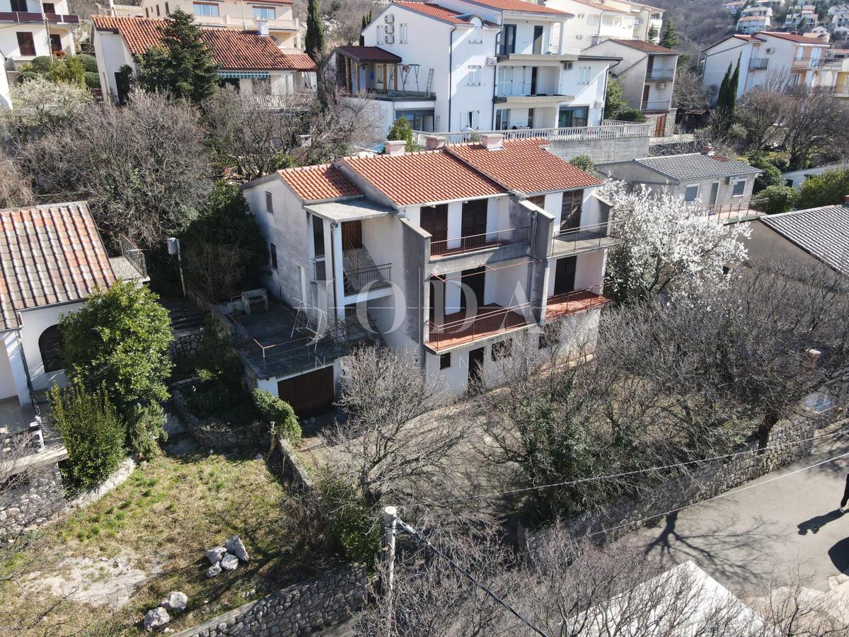 Casa a 100 metri dal mare con 6 unità abitative