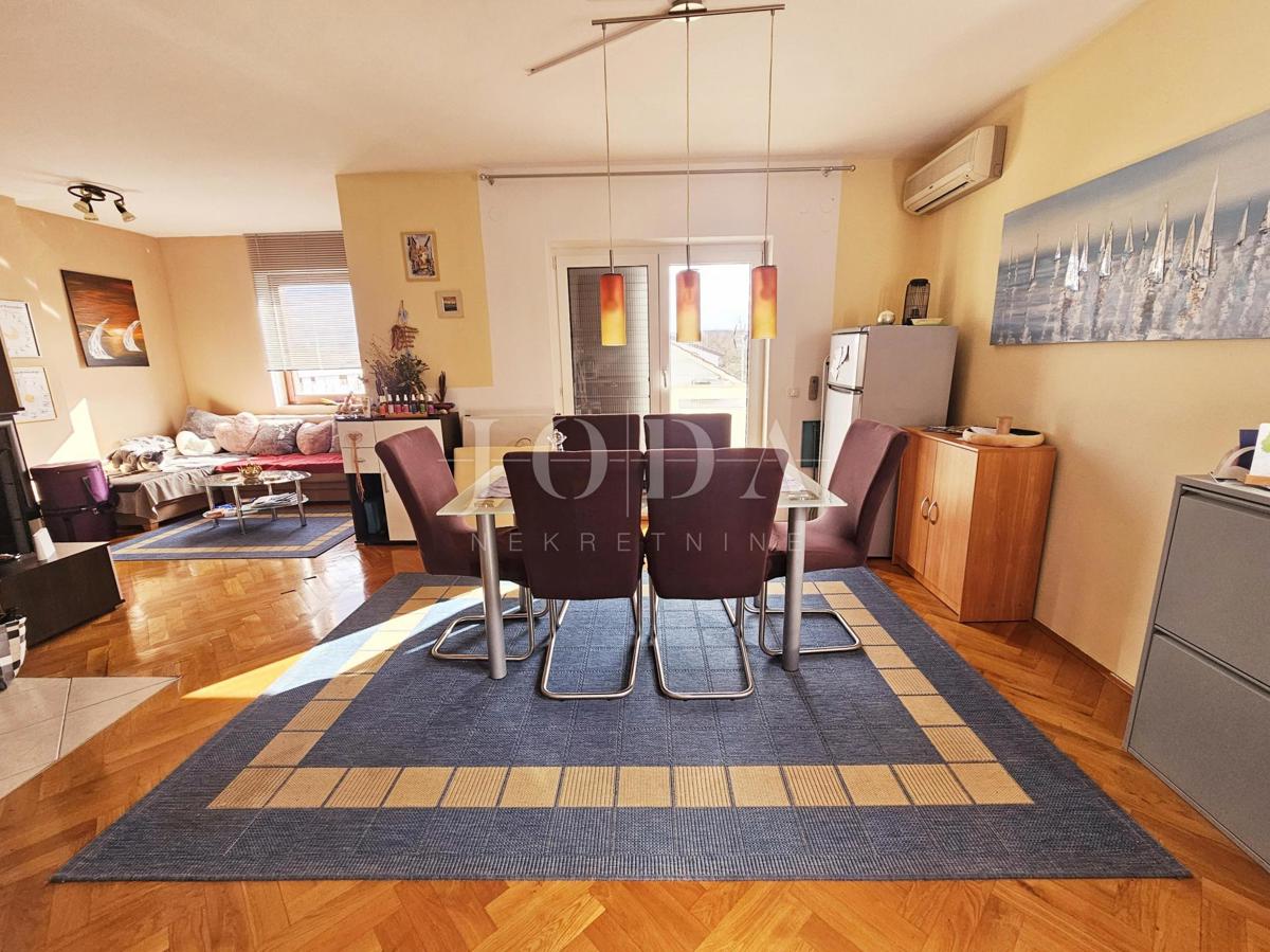 Malinska – appartamento con vista mare, posizione tranquilla